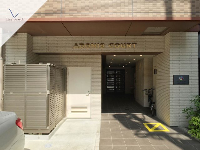 エントランス　ゆとりのあるエントランスです