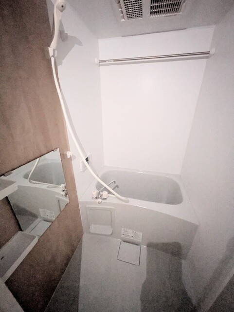 バス・シャワールーム　浴室