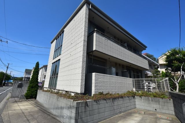 建物外観　★★オシャレなタイル張り★★