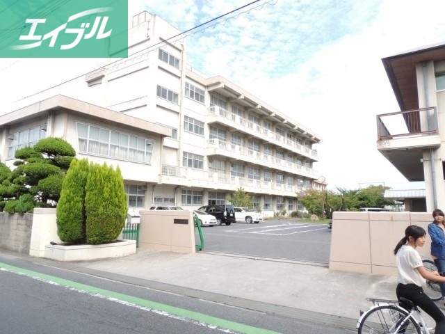 中学校　福浜中学校（中学校）まで593m