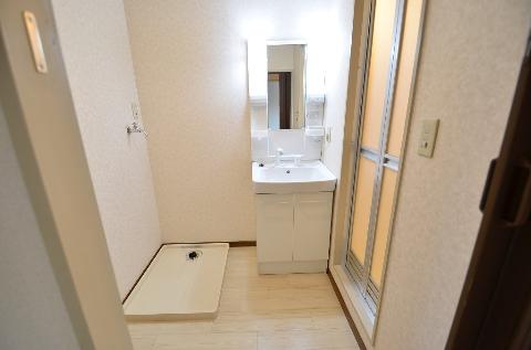 洗面設備　洗髪洗面化粧台