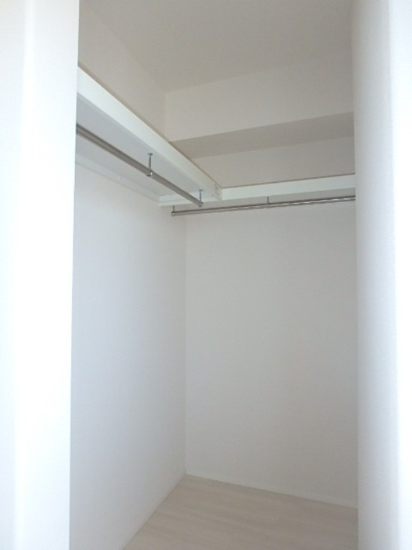 収納　図面と現状に相違がある場合には現状を優先