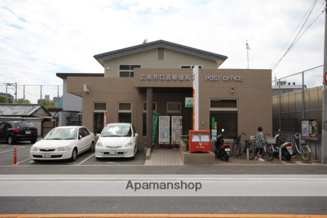 郵便局　広島井口西郵便局（郵便局）まで972m