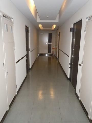 その他共有部分　★内廊下、防犯カメラ付き★