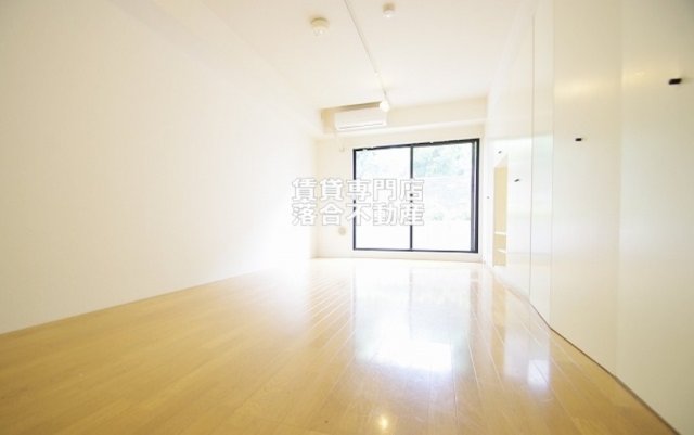 居室・リビング　南向きの明るいお部屋♪