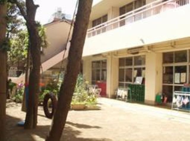 幼稚園・保育園　小松保育園（幼稚園・保育園）まで331m