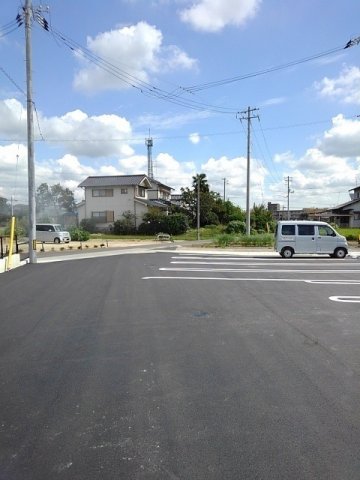 駐車場　駐車場完備です