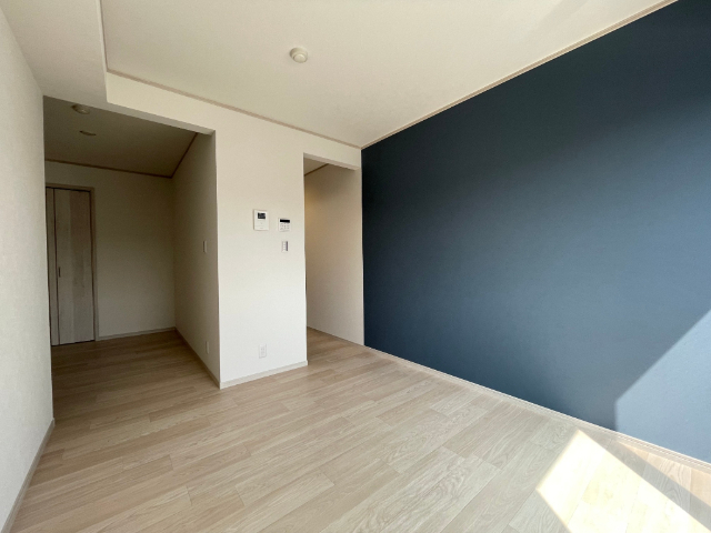 居室・リビング　同間取の部屋参照