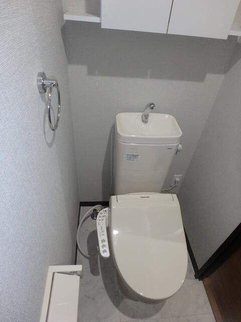 玄関　エアコン完備