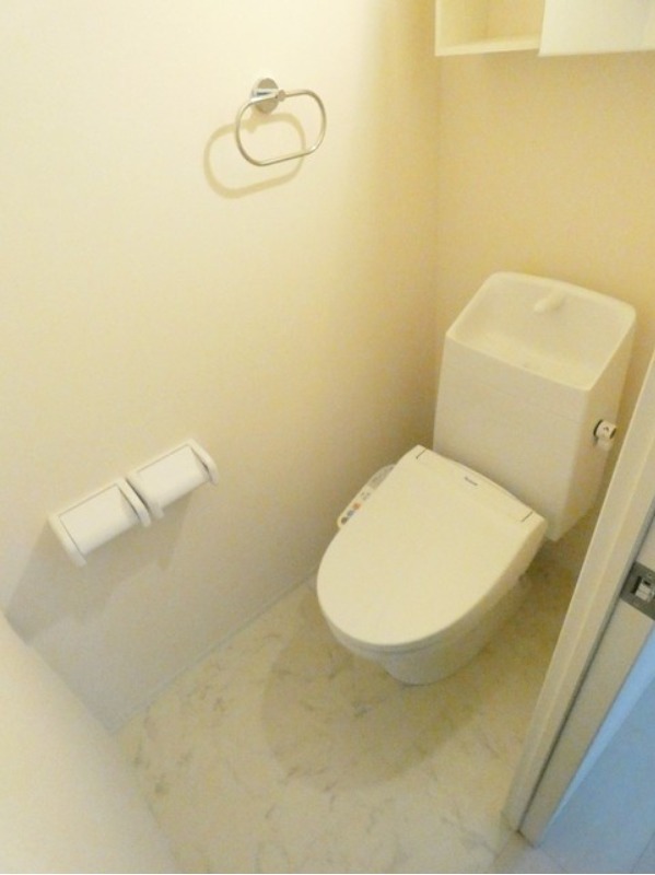 トイレ　図面と現状に相違がある場合には現状を優先