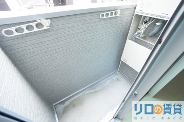 バルコニー　イメージ