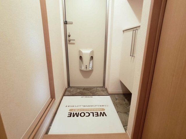 玄関　玄関内