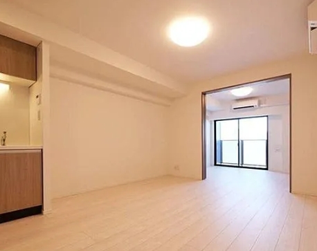 居室・リビング　☆明るい洋室☆