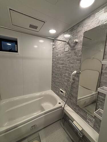 バス・シャワールーム　浴室（内装前）