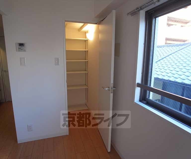 収納　ウォークインクローゼットです。