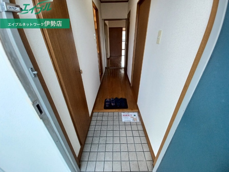 玄関　同型参考写真
