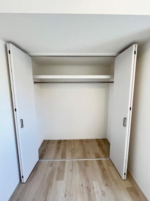 収納　別タイプ部屋です。雰囲気や色味の参考としてご確認ください。