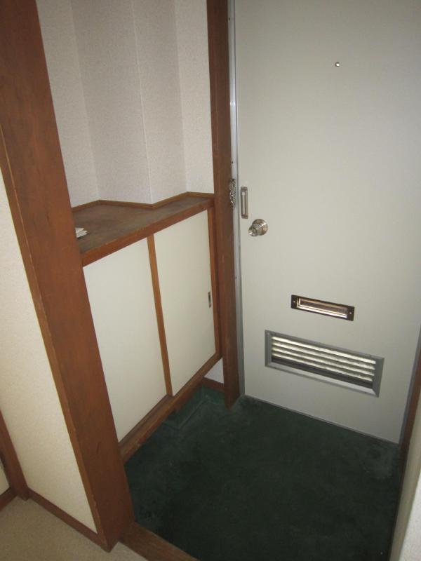 玄関　玄関収納