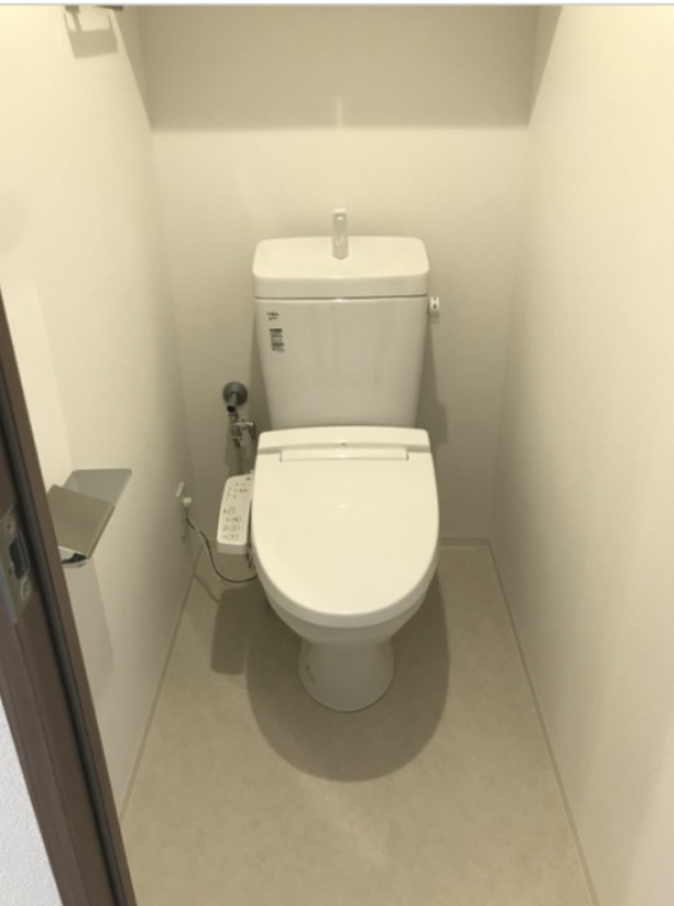トイレ　別部屋参考写真