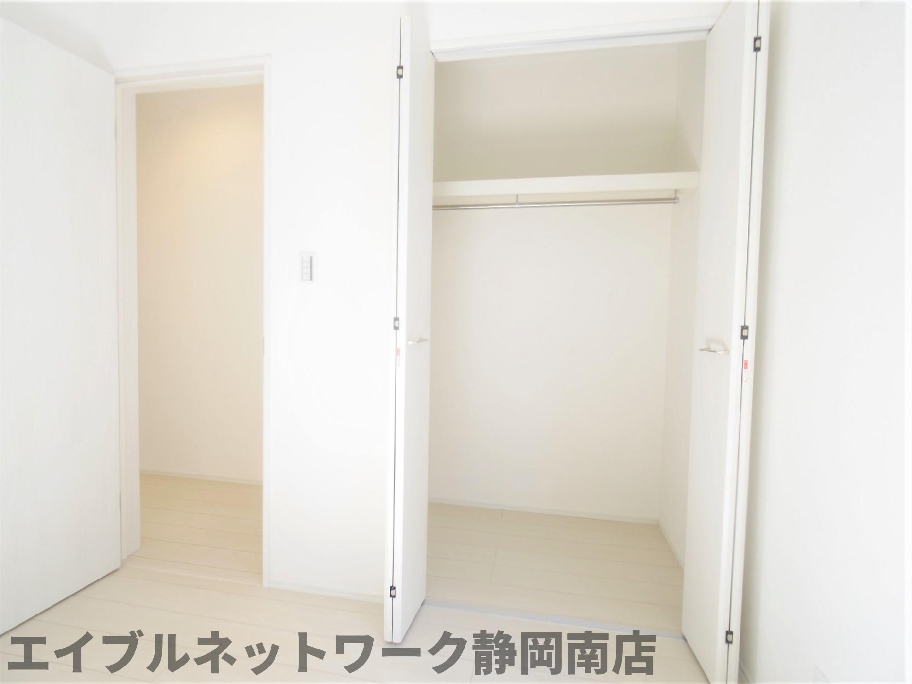 収納　ちょっとした収納スペースも充実しています
