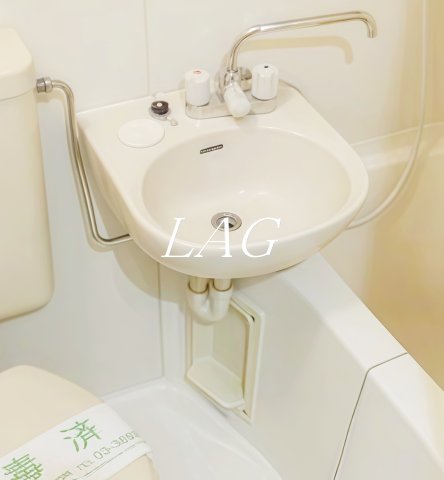 洗面設備　洗面台です。