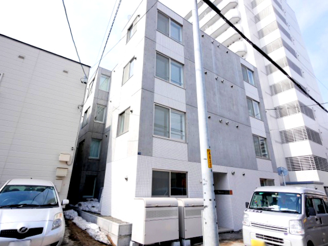 建物外観　インターネットが無料で利用可能なマンションです♪