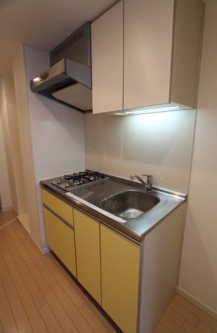 キッチン　※別部屋参考写真