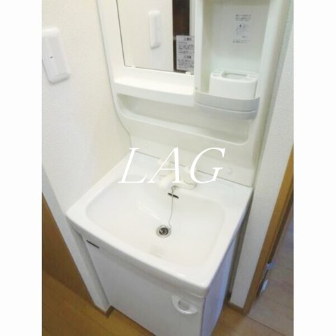 洗面設備　洗面台です。