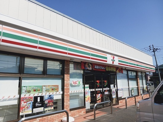 コンビニ　セブンイレブン多賀城高橋店（コンビニ）まで950m