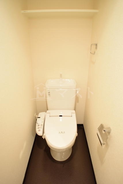 トイレ　別部屋参考写真
