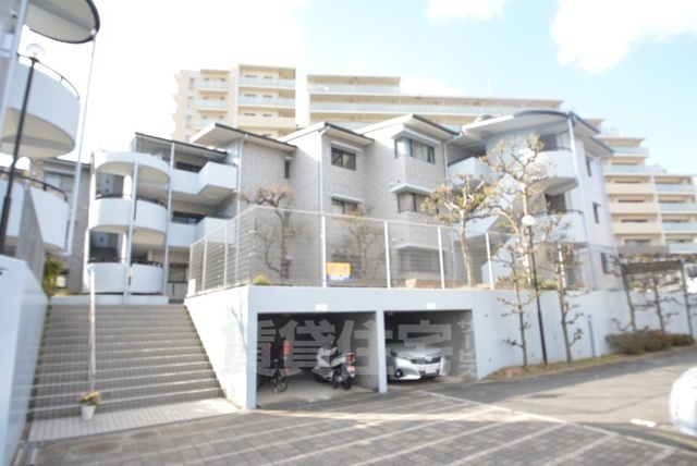 建物外観　オンライン内覧・現地案内も可能です