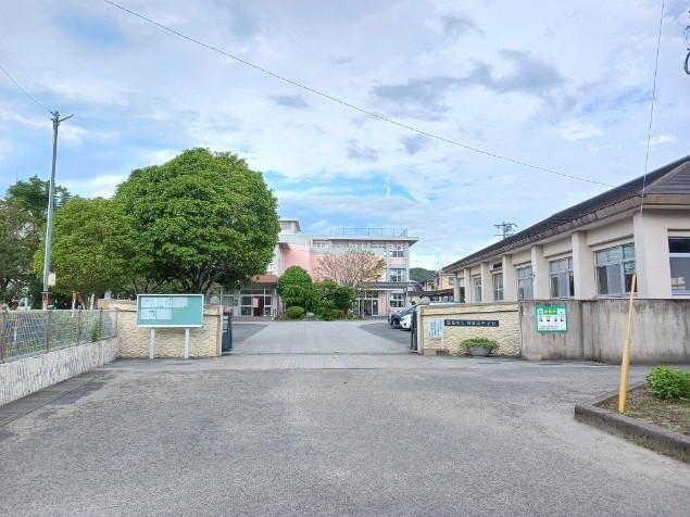 中学校　日当山中学校（中学校）まで500m