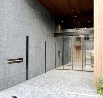 エントランス　共用部分も大変綺麗★