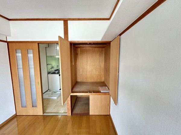 収納　上下２段収納です