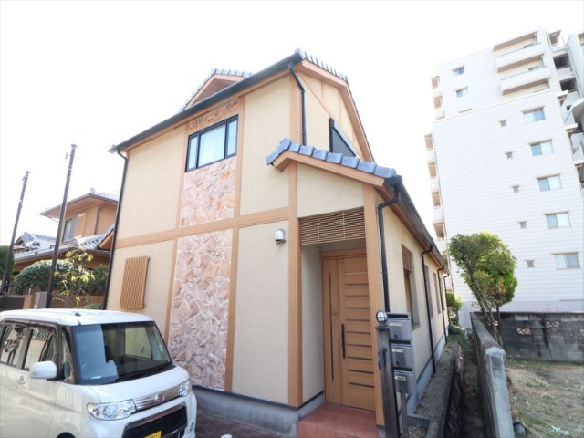 建物外観　お洒落な外観です