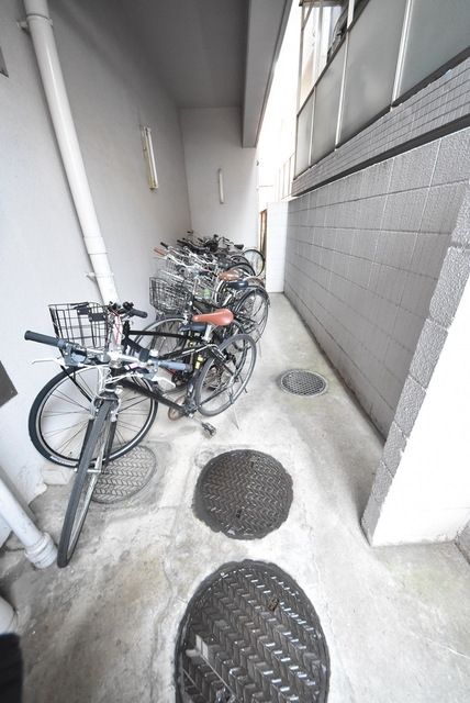 駐車場　駐輪場