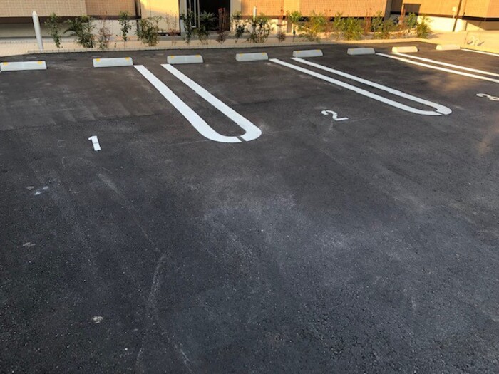 駐車場　駐車場完備です