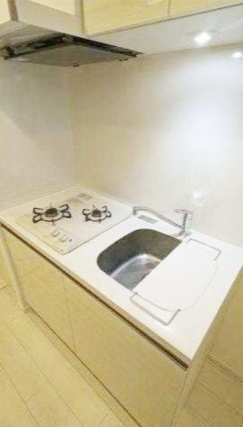 キッチン　別タイプ部屋　参考写真です
