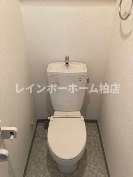 トイレ　清潔感のあるトイレです