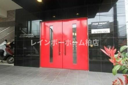 エントランス　毎日通るエントランスはこのようになっています