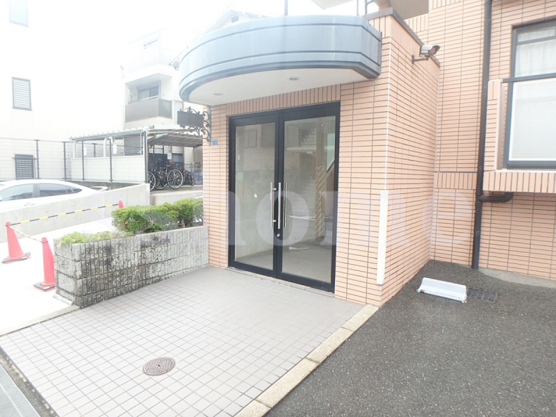 エントランス　建物入口