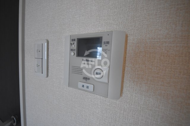 セキュリティ　ロイヤルレジデンス北梅田　モニター付きインターホン