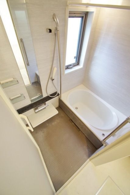 バス・シャワールーム　★お部屋探しはタウンハウジング稲田堤店まで★