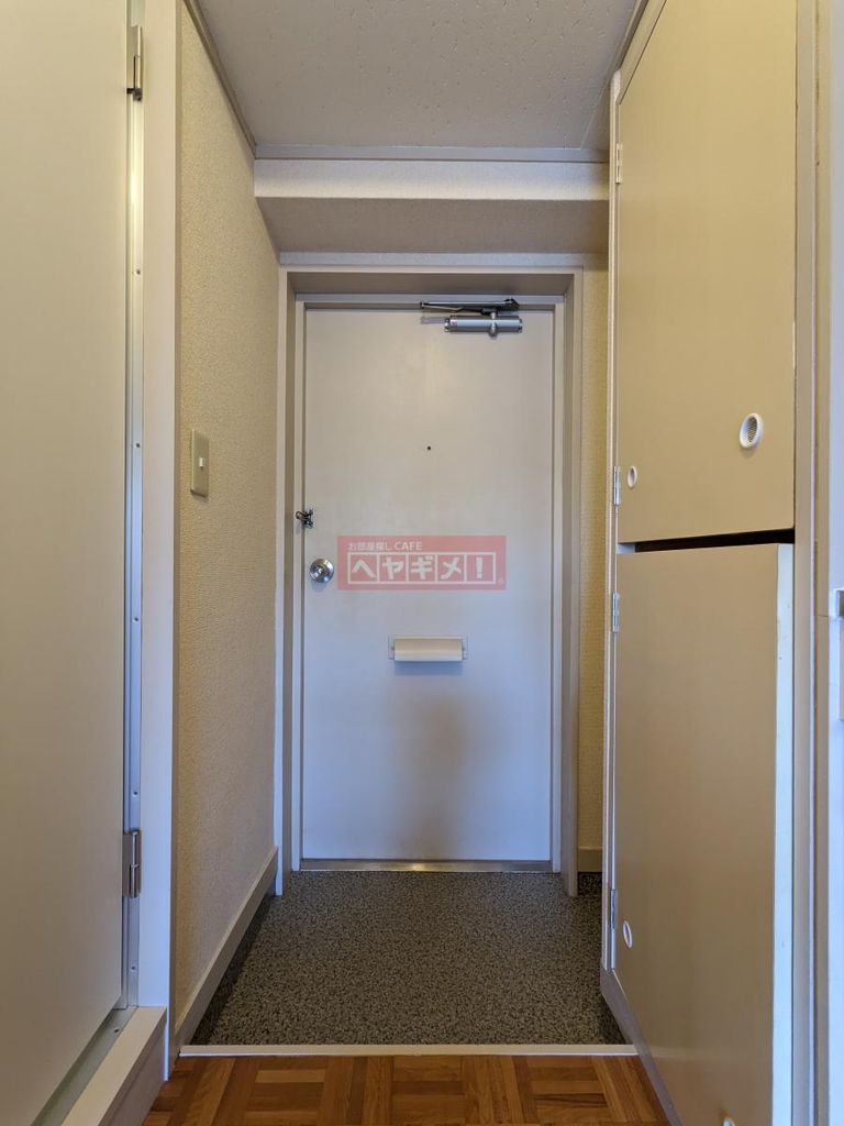 玄関　玄関
