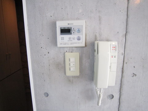 セキュリティ　防犯対策に有効なインターホン付きです！突然の来客にもバッチリ