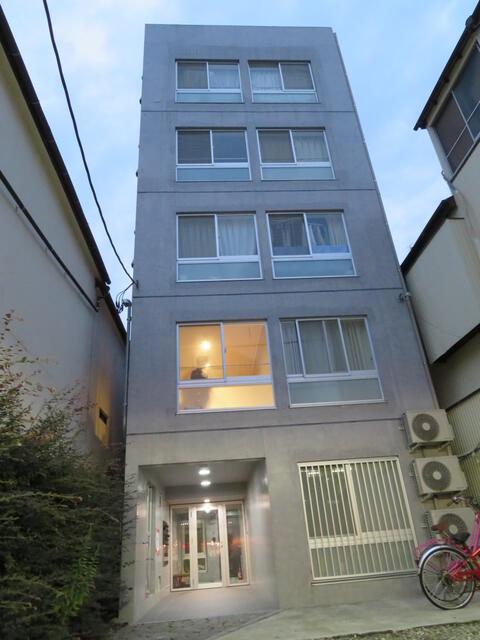 建物外観　?