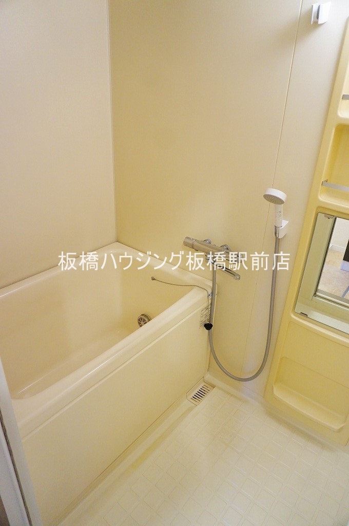 バス・シャワールーム　交換前