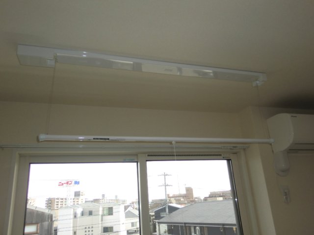 その他設備　室内物干し