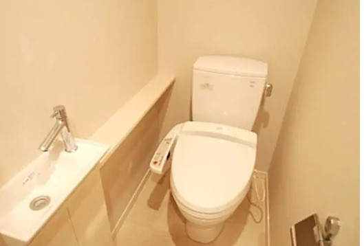 トイレ　シンプルで使いやすいトイレです
