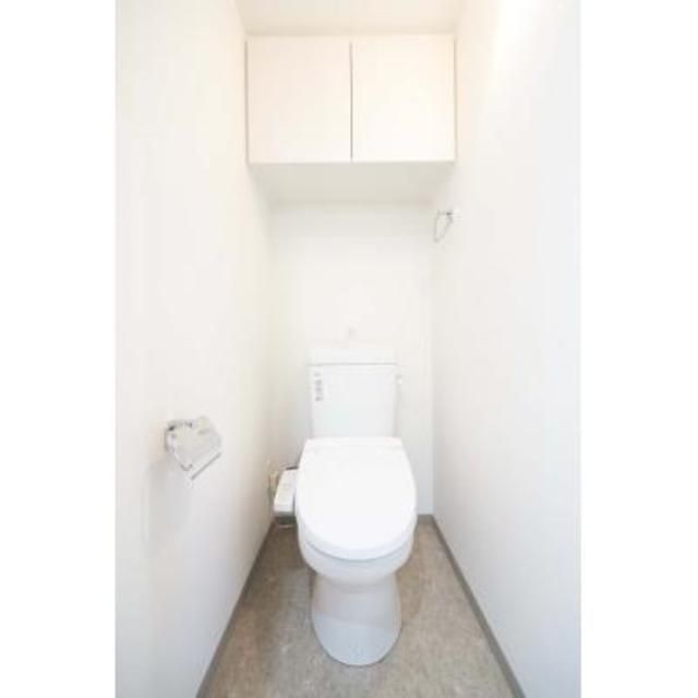 トイレ　※写真は同タイプ住戸です